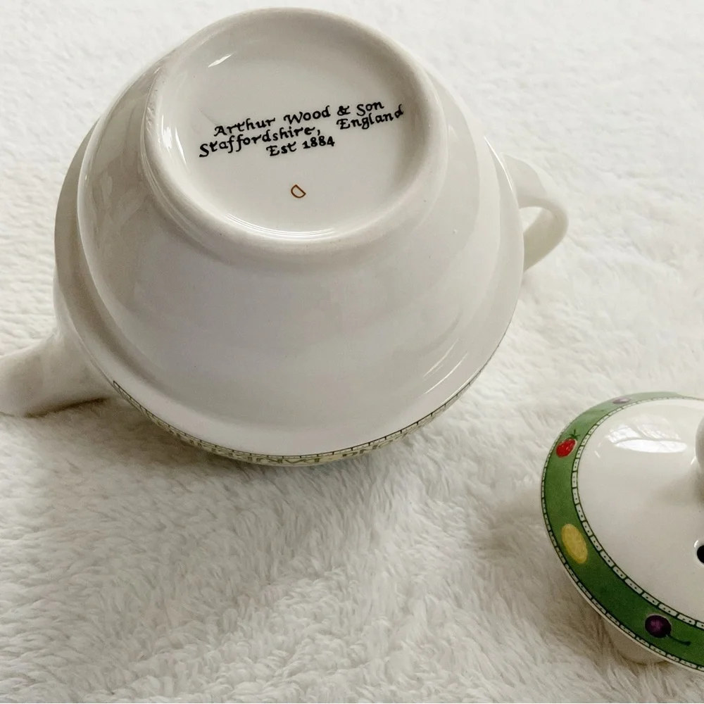 Arthur Wood England Small Teapot Earl Grey Assam Tea Motif Vintage